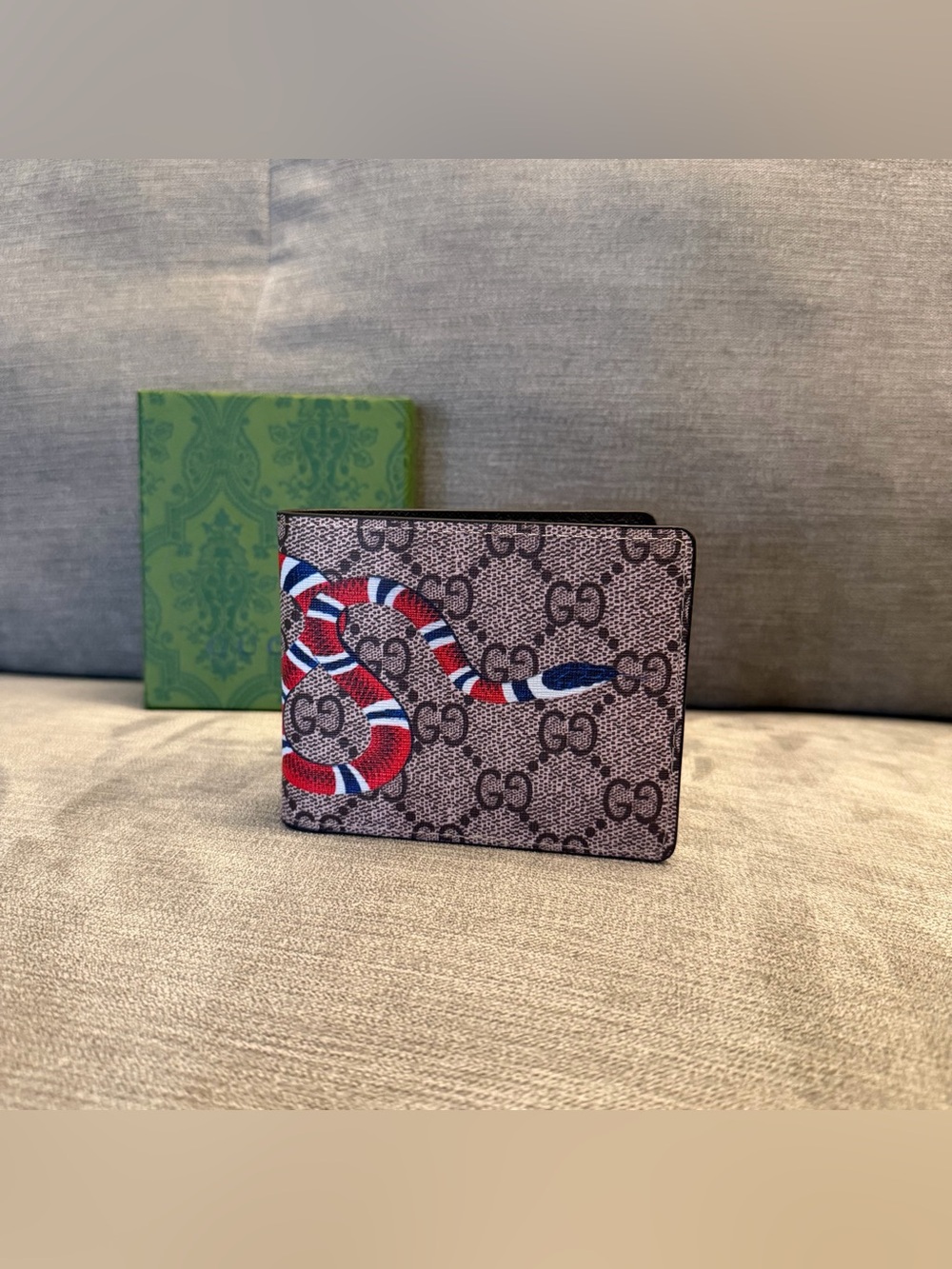 Gucci GG Supreme Snake Bi-Fold Wallet Men